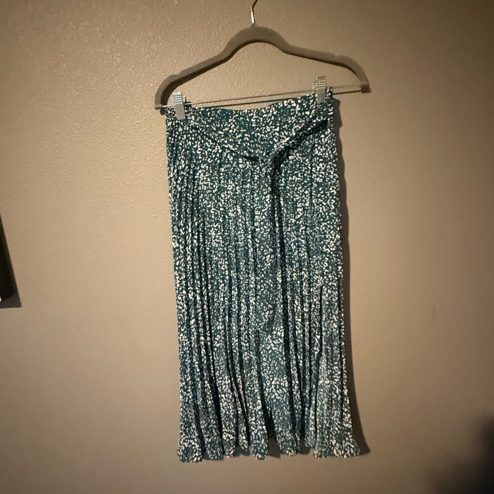 Skies Are Blue Teal Floral Pleated Midi Skirt